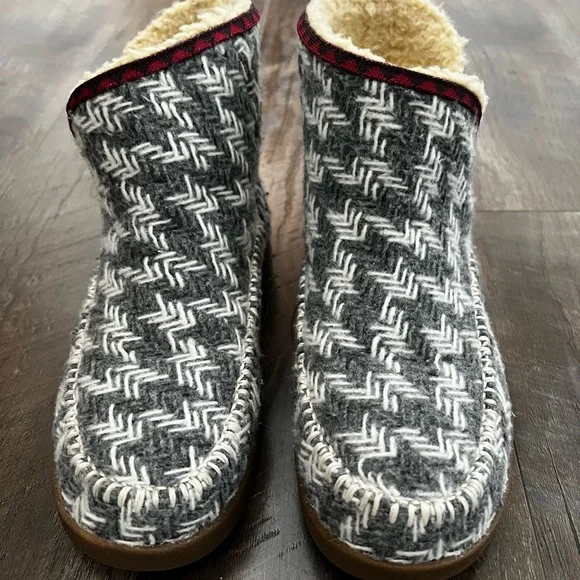 Sanuk Nice Bootah Boots - Women's - Picture 5 of 8